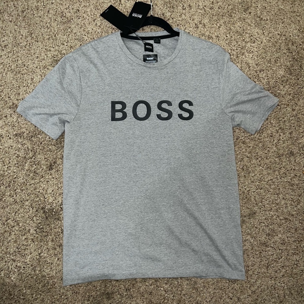 Hugo Boss Bionic grey tee NWT SZ L